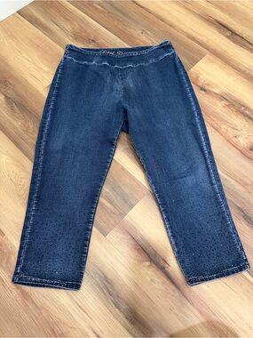 Ethyl Capri Size 12 Stretch Denim Jeans in Dark Blue with Embellishment Sparkle